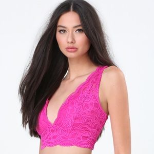 Bebe Pink Crop Top 💗